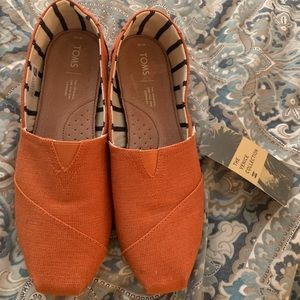 New toms shoes